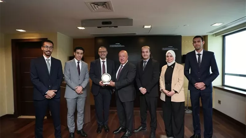 البنك الأهلي المصري يحتفظ للعام الثالث عشر بشهادة الامتثال والتوافق مع معاییر متطلبات هيئتي الفيزا والماستر كارد العالمية بنسخه الإصدار PCI DSS V4.0.1