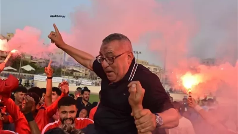 النصرخطف البطاقه الثانيه للمحترفين