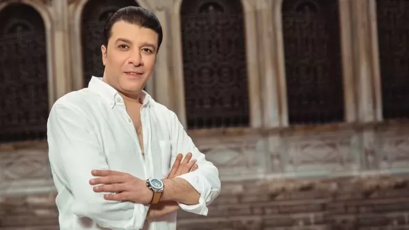 مصطفى كامل يهنئ الأمة الإسلامية بعيد الأضحى المبارك