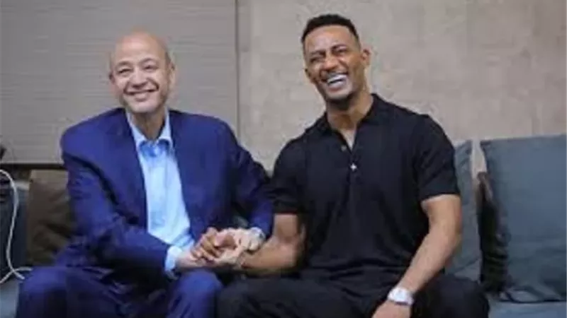 عمرو أديب عن خلافه مع محمد رمضان 