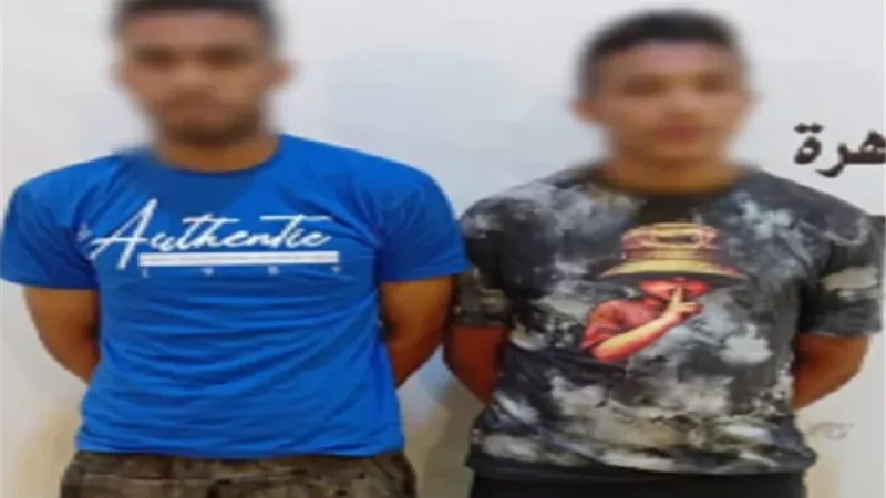 كواليس التعدي على عامل عاتب شخصين لمعاكستهما سيدة بالقاهرة