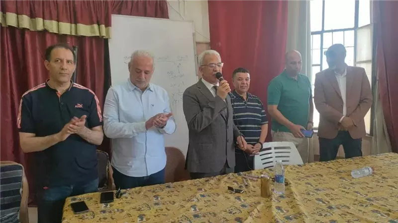 مدير تعليم الإسماعيلية يتفقد مراجعات الشهادة الاعدادية..صور