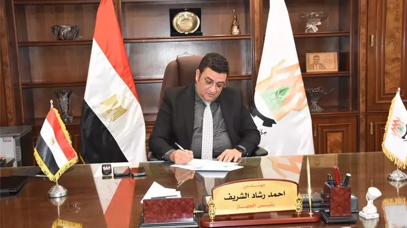 رئيس الجهاز يعلن خطة عيد الأضحى بالقاهرة الجديدة