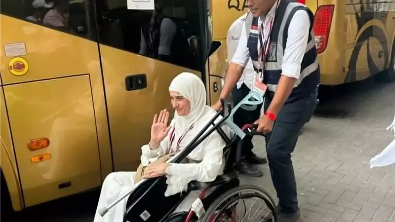 بعثة حج القرعة تُنهي تصعيد الحجاج إلى مشعر عرفات..فيديو