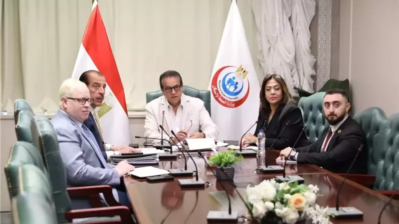 وزير الصحة يترأس اجتماعًا أفريقيًا لمتابعة تفشي الإيبولا بالكونغو