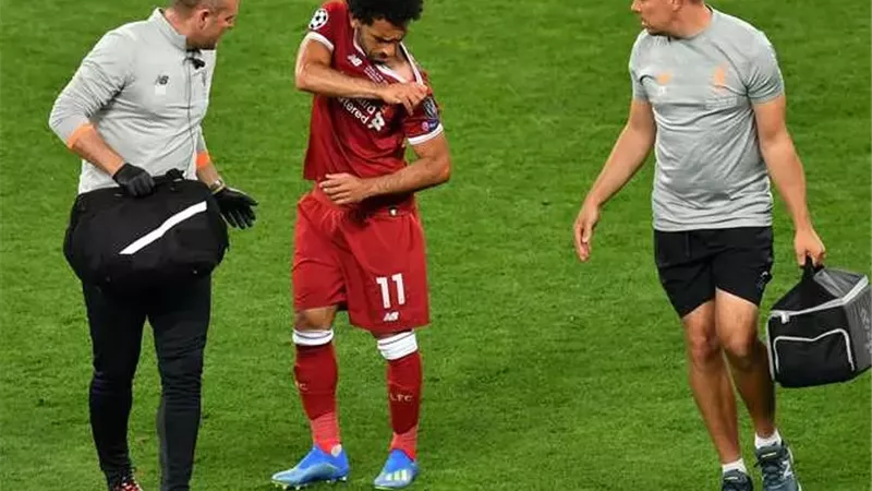 منتخب مصر يستعين بطبيب ليفربول السابق فى كأس العالم