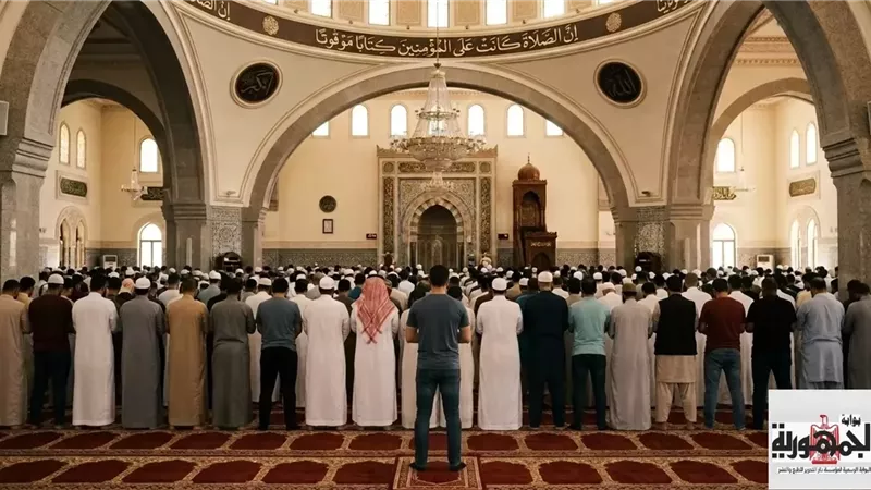 كيف يتصرف من يلتحق بصلاة الجماعة ولا يجد مكانا في الصف؟