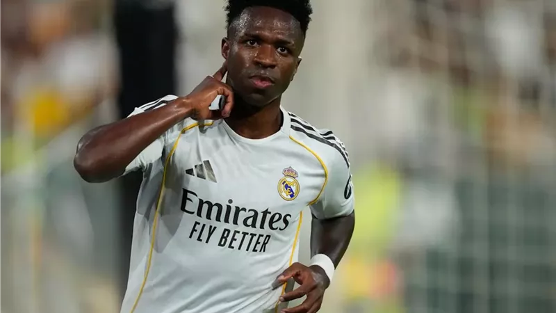 فينيسيوس جونيور: لم أتخيل يومًا أن أغادر ريال مدريد