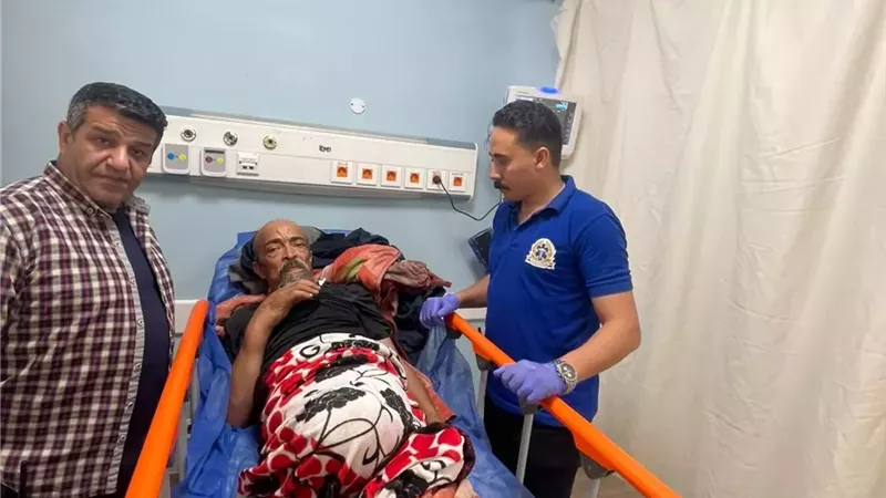 المجمع الطبي بالسويس يستقبل حالة إنسانية بلا مأوى