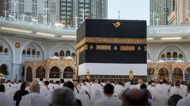 طواف الإفاضة.. هل يفوت بانتهاء اليوم الثالث عشر من ذي الحجة؟