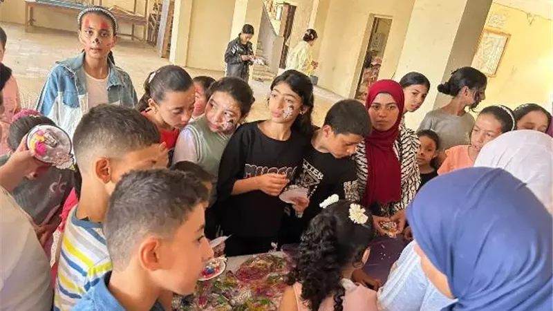رفع ٦٠٠ طن مخلفات و145 محضر وتوزيع الاضاحى على ٣١ ألف أسرة