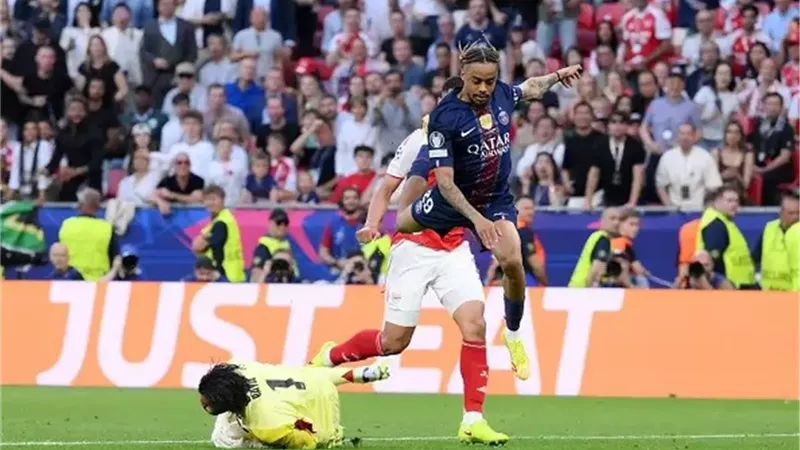 باريس سان جيرمان بطلا لدوري أبطال أوروبا علي حساب أرسنال
