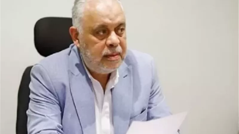 أحمد خليل يثير الجدل بعد شكوى أشرف زكي