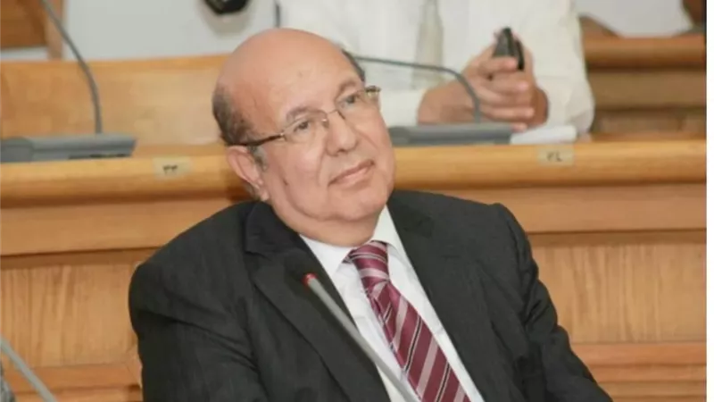 الدكتور أحمد تيمور ضيف ساقية الصاوي في أمسية من الشعر الخالص