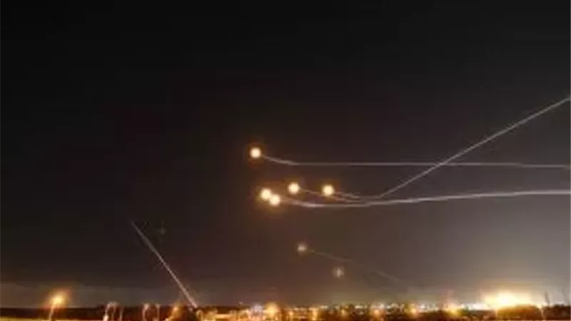القيادة المركزية الأمريكية: القوات الأمريكية والبحرينية اعترضت 3 صواريخ