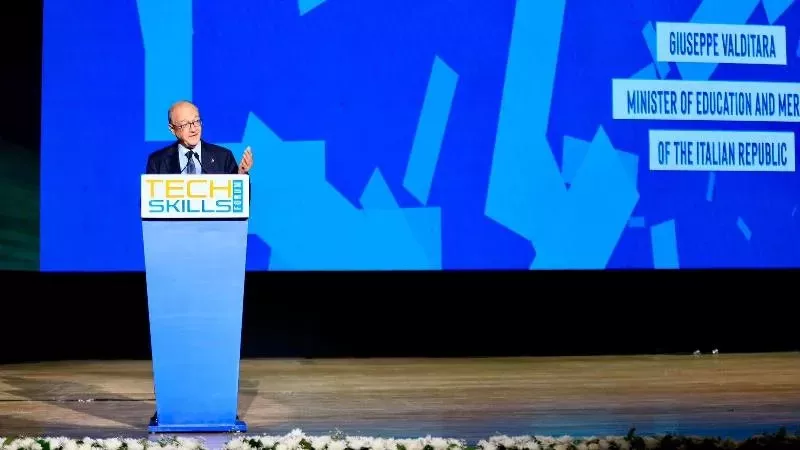 وزير التعليم الإيطالي: المهارات تضع الإنسان في قلب التقدم
