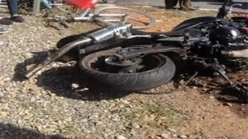 مصرع طفل وإصابة آخر أثر حادث اصطدام دراجة نارية بهما فى بنها