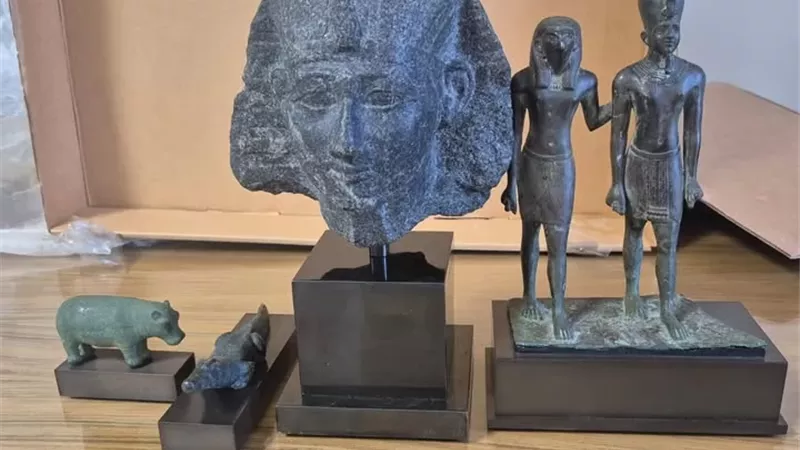 مصر تسترد أربع قطع أثرية نادرة من الولايات المتحدة الأمريكية