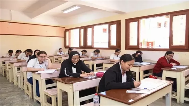 حيرت طلبة الإعدادية..ما جمع كلمة 