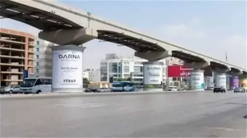 تحويلات مرورية بمحور عبد الحميد بدوي بسبب هبوط أرضي
