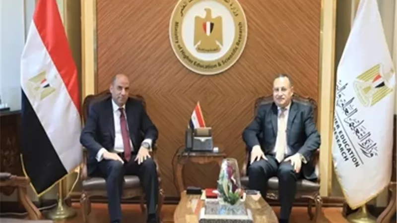 بروتوكول بين التعليم العالي والعمل لإعداد كوادر بالسلامة المهنية