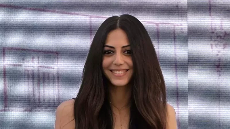 الأوبرا تستضيف معرض خلود حسنى 