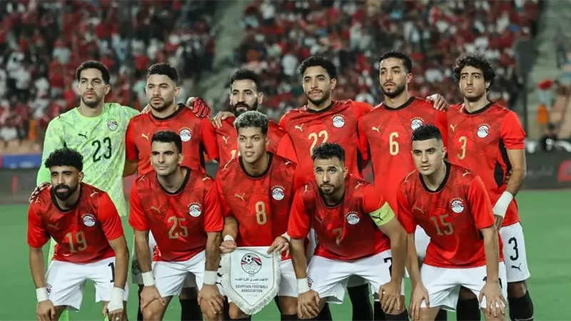 3 قنوات مجانية تنقل مباراة مصر والبرازيل
