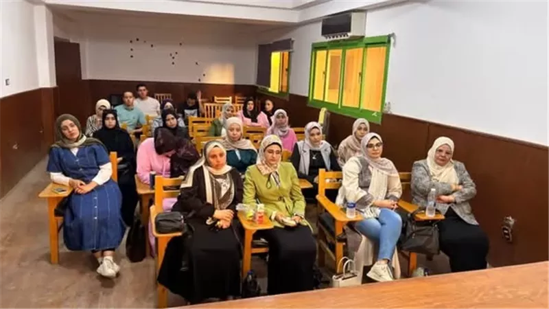 رواد المحافظات الحدودية يناقشون مهارات سوق العمل من الإسماعيلية