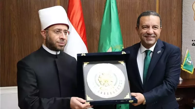 وزير الأوقاف يشارك محافظة المنوفية الاحتفال بعيدها القومي