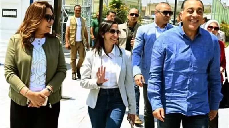رئيس الوزراء يتفقد عدداً من المشروعات الخدمية والتنموية بالبحيرة