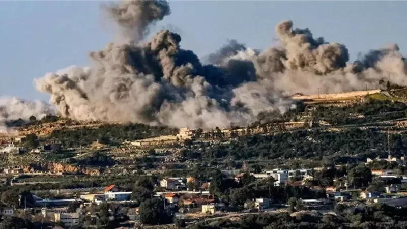 مراسل القاهرة الإخبارية: 3 مصابين في غارة إسرائيلية على بلدة بجنوب لبنان