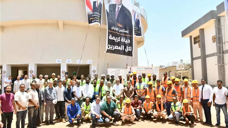 وزير الإنتاج الحربي يتابع تنفيذ مشروعات مبادرة 