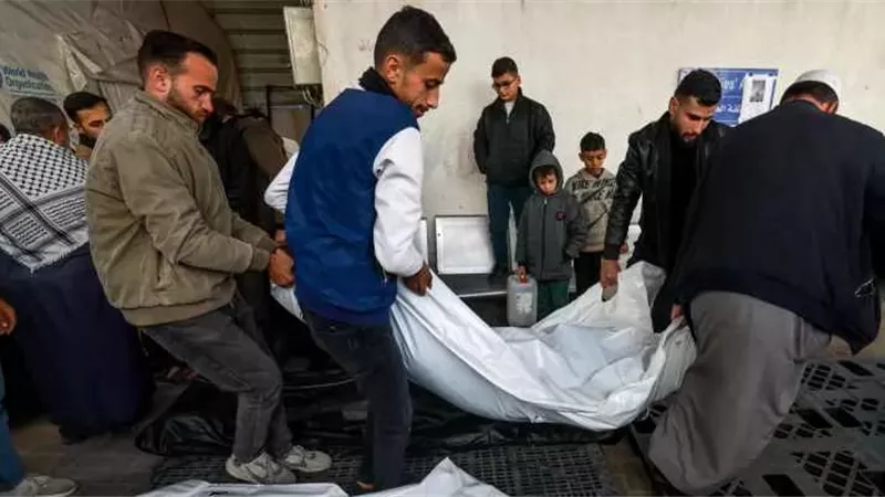 استشهاد مواطن فلسطيني متأثراً بإصابته في غزة