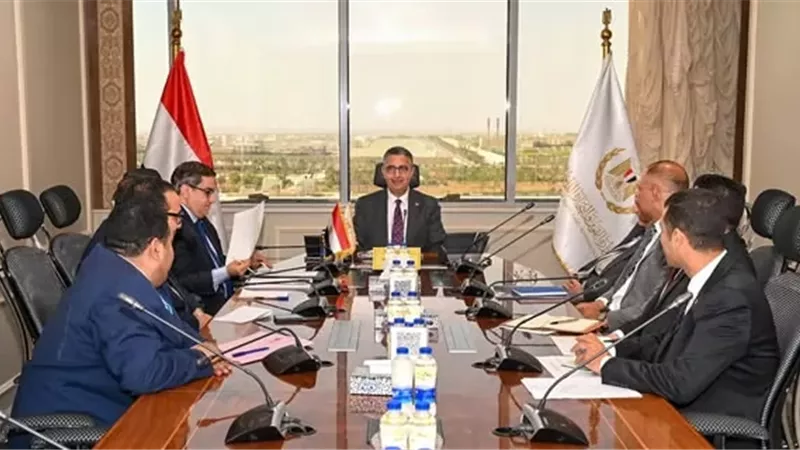 وزير التموين يبحث تطوير منظومة الخبز وتعزيز كفاءة الدعم