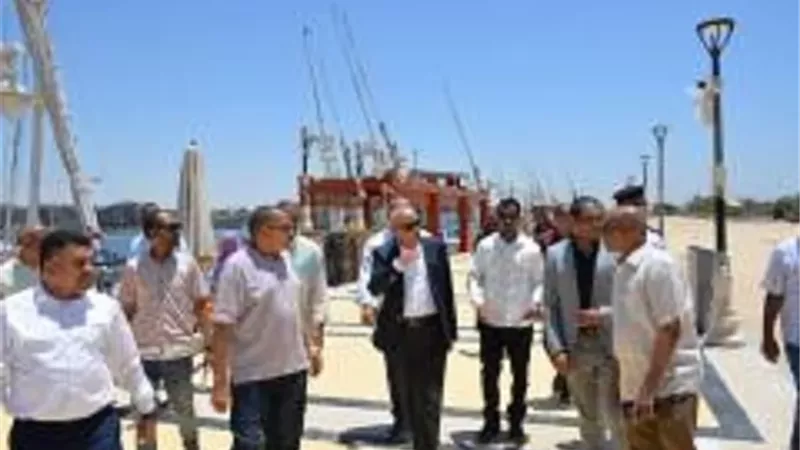 محافظ الأقصر يتفقد عددا من المشروعات الخدمية بمركز ومدينة القرنة