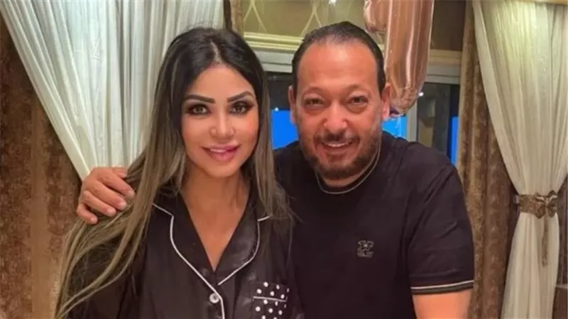 زوجة أحمد العيسوى: حالته مستقرة ودعم كبير من نقابة الموسيقيين