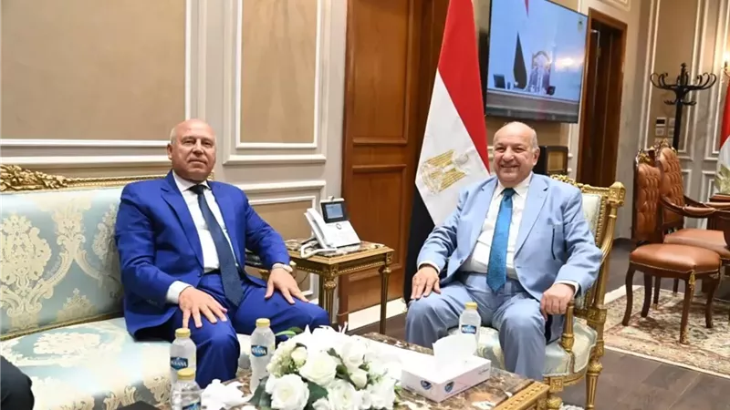 وكيل مجلس النواب يبحث مع وزير النقل مستقبل النقل الذكي وتسعير تذكرة القطار السريع