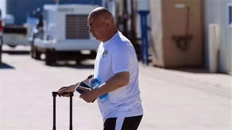بعثة منتخب مصر تصل إلى سياتل استعدادًا لمواجهة بلجيكا فى كأس العالم