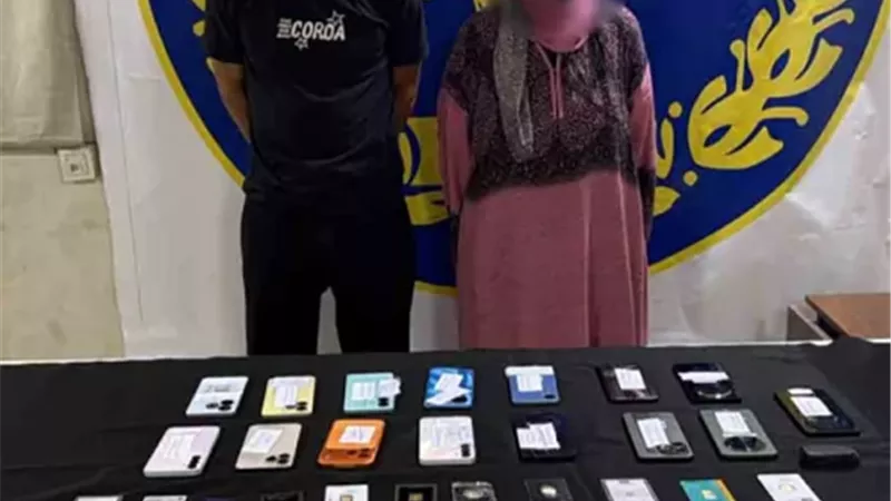 سرقوا ذهب وهواتف.. نهاية مغامرات عصابة 