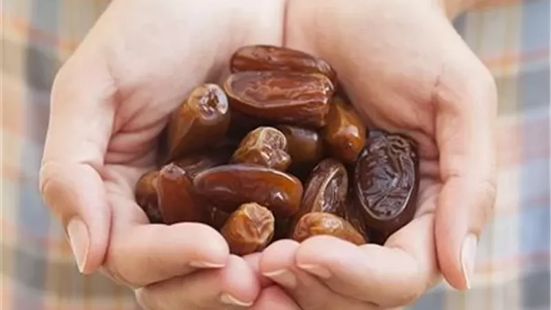 حكم صيام الإثنين والخميس بنيتَي النافلة والقضاء
