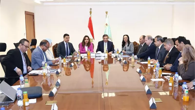 تنسيق خماسي مشتركبحث آليات تنفيذ مبادرة 