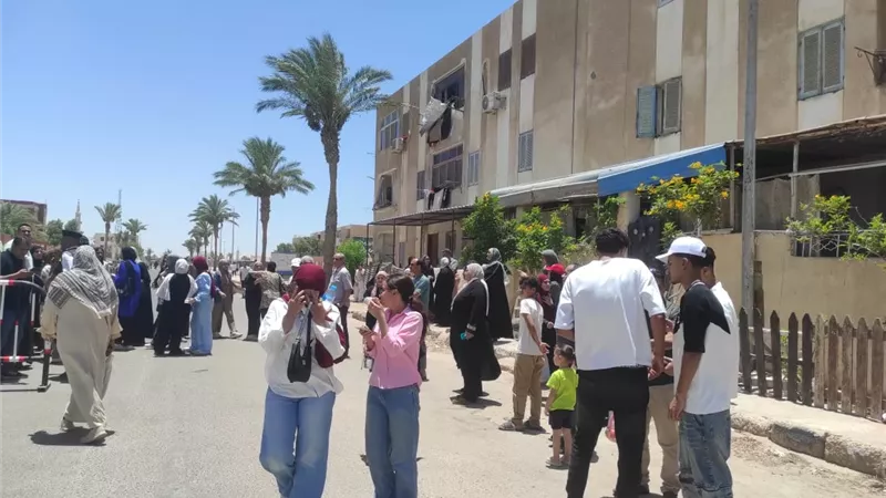 طلاب الثانوية العامة بجنوب سيناء يشيدون بأسئلة 