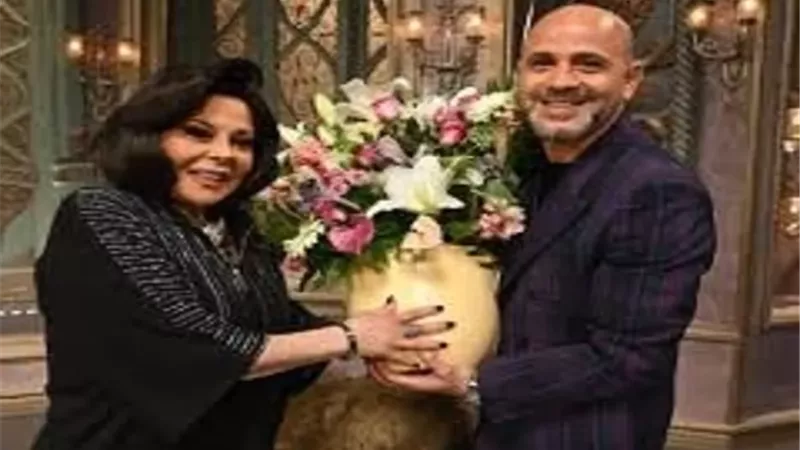 عزيز الشافعي يكشف اسرار وتفاصيل اعماله مع 
