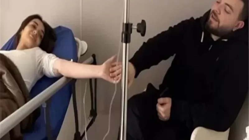 شريف الليثي يدعم ملك أحمد زاهر فى وعكتها الصحية