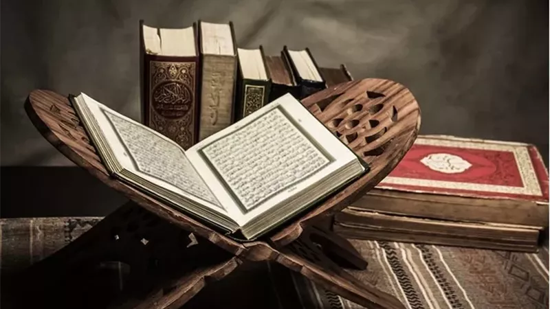 بكرة وعشيا.. وبالعشي والإبكار