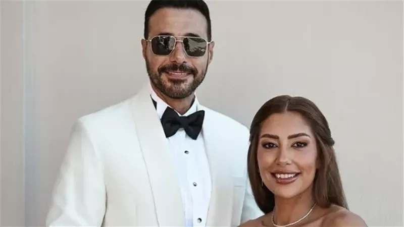 أحمد السعدني يفاجئ جمهوره بزواجه من ميرنا الهلباوي