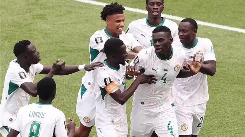 العراق يودع كأس العالم بخماسية أمام السنغال