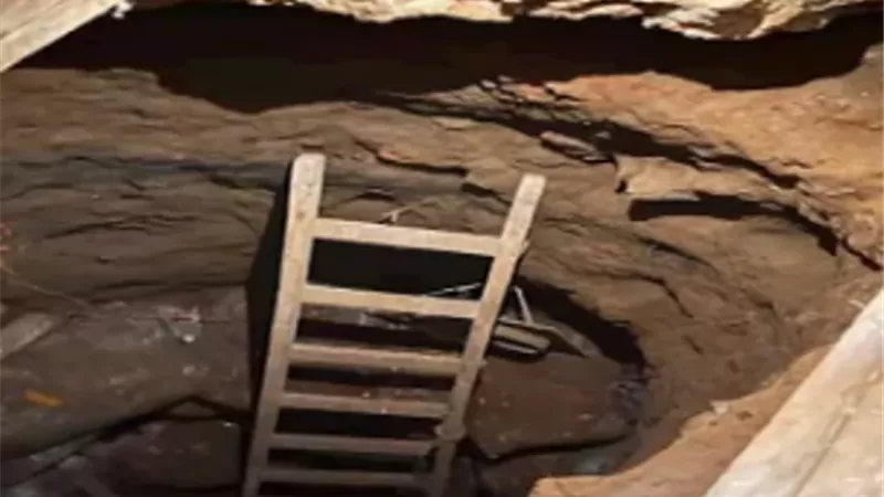 مصرع 5 أثر انهيار حفرة تنقيب عن الآثار بجبل القوصية في أسيوط