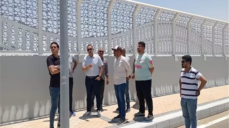 رئيس جهاز العلمين الجديدة يشدد على سرعة الانتهاء من المشروعات الج