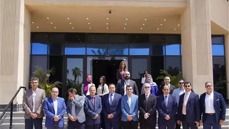 الذكاء الإصطناعى بالجامعة المصرية الروسية تنظم ملتقى التوظيف 2026 صور
